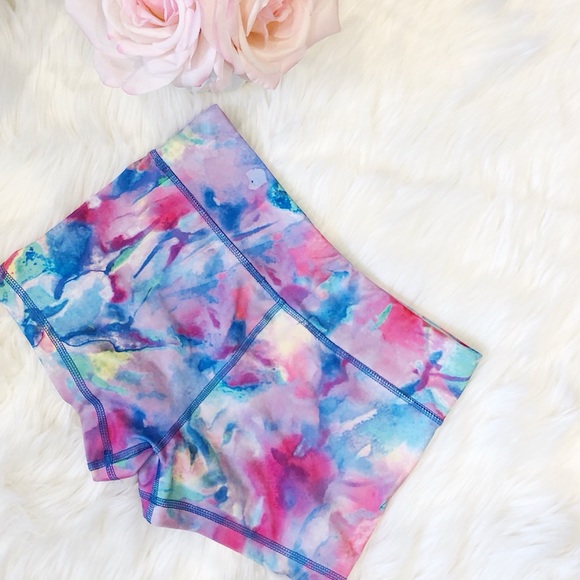 Purple Hot Yoga Shorts M - Picture 5 of 8